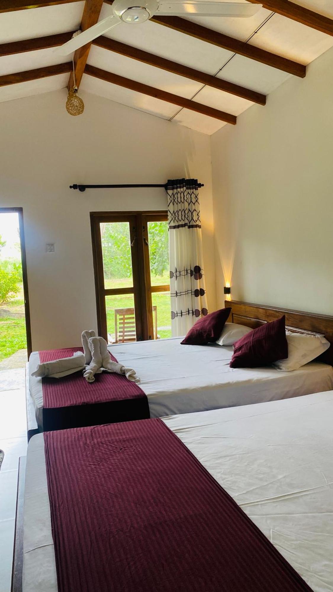 River Paradise Safari House With Cooking Class Udawalawe Esterno foto