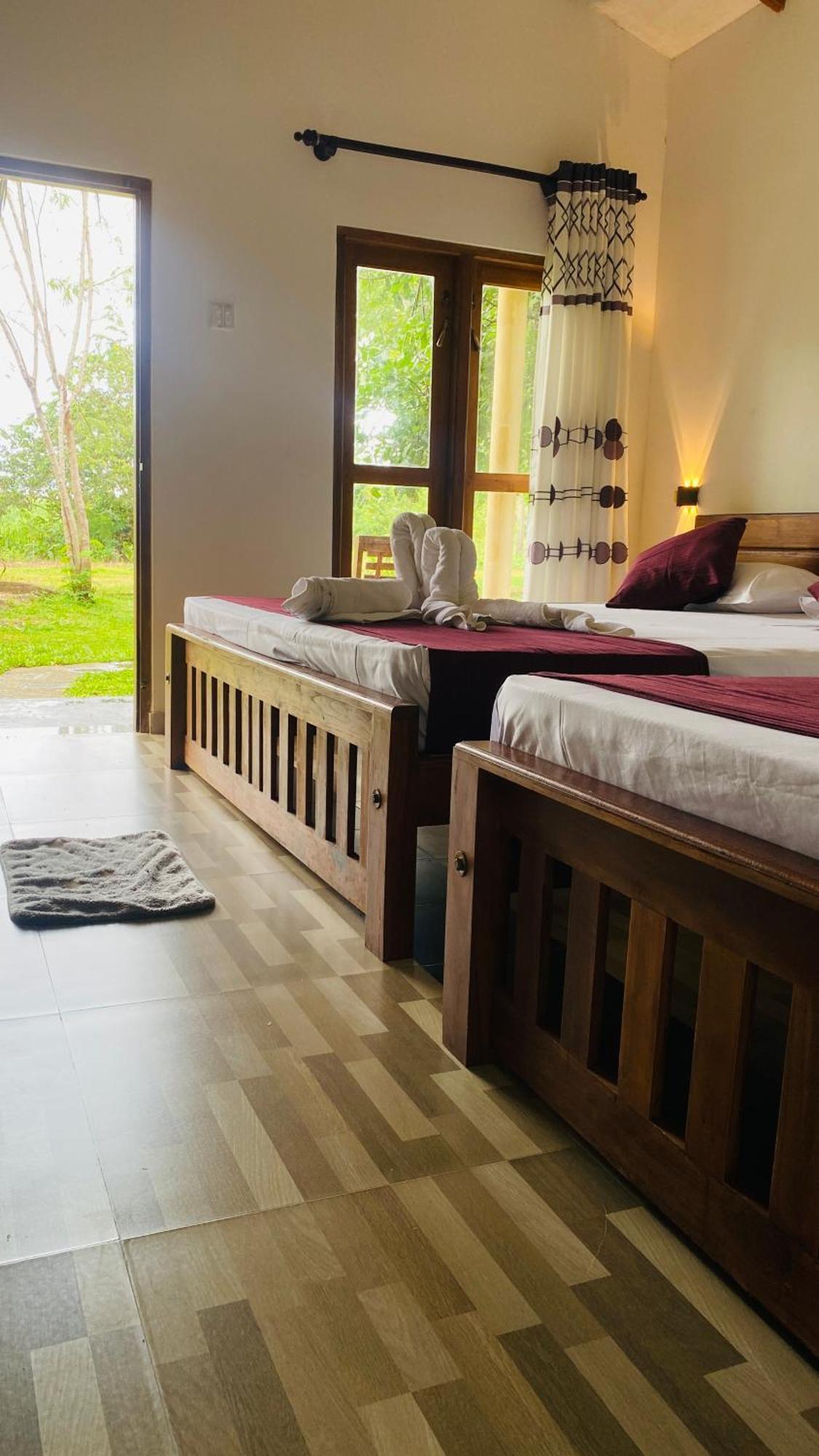 River Paradise Safari House With Cooking Class Udawalawe Esterno foto